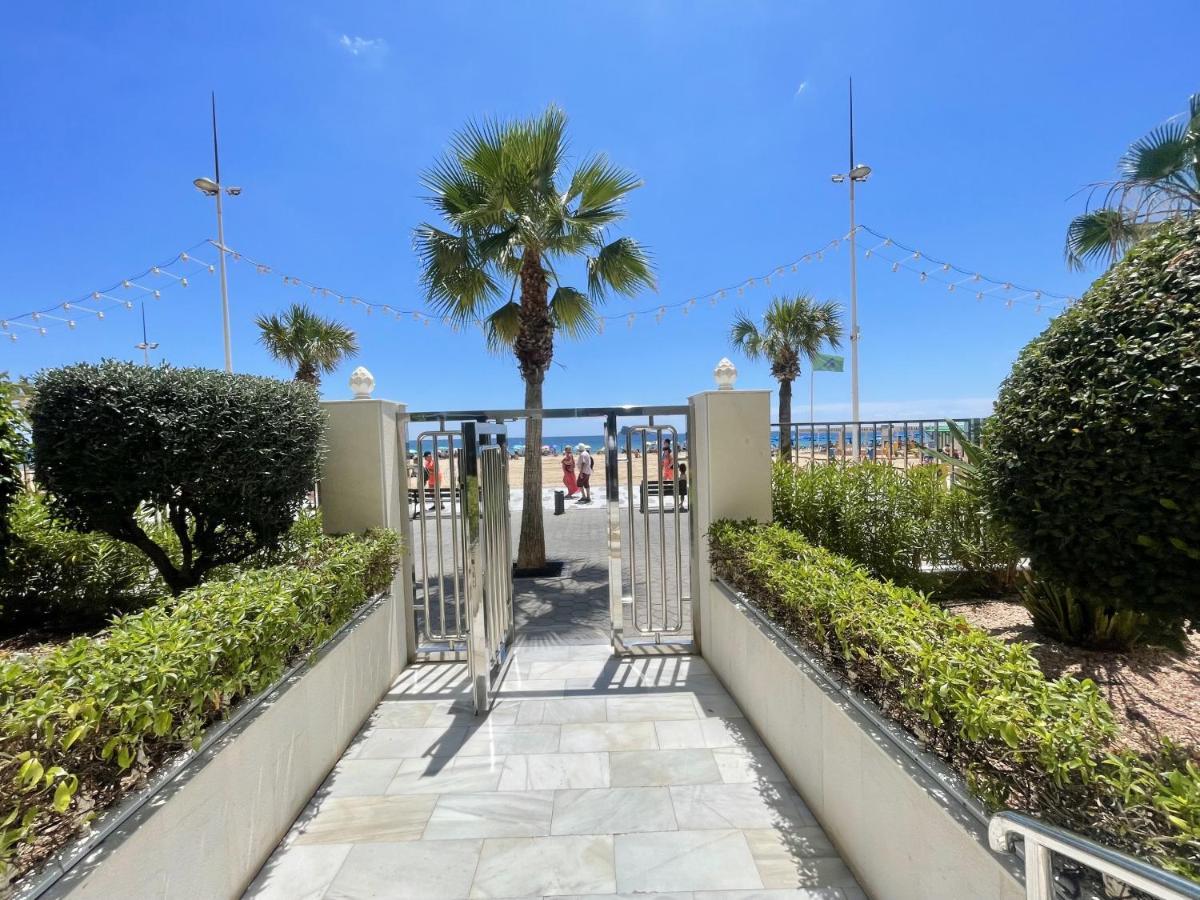 Tor Maraya Seafront Levante Beach بينايدورم المظهر الخارجي الصورة